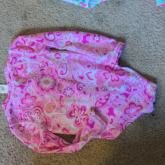 Girls Mixed Brand Swimsuit Bundles Size 2/3T Three One Piece Swimsuits Vacation - Picture 4 of 10